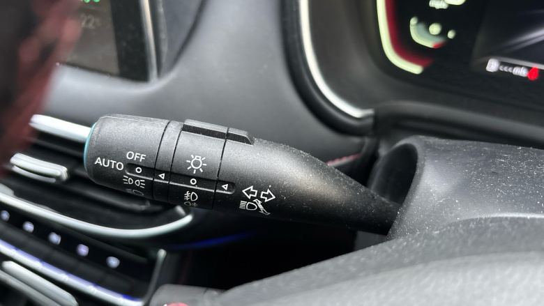 MG Hs 1.5 T-GDI Exclusive 5dr Petrol Hatchback